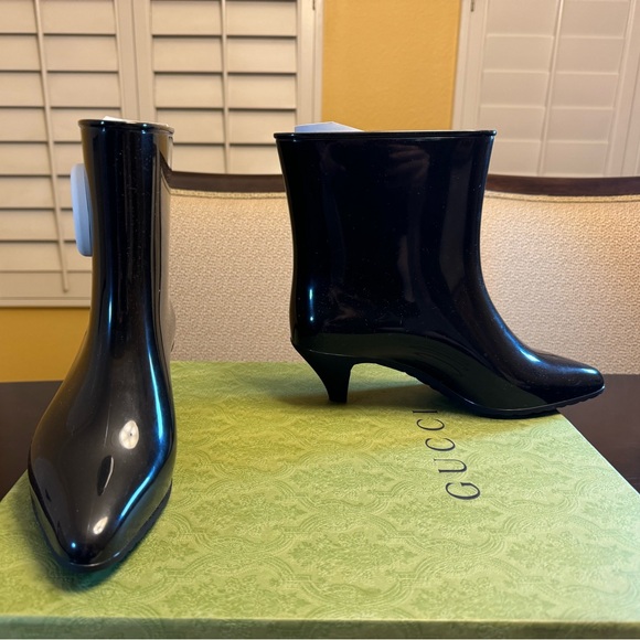 New Authentic Gucci GG Logo Rubber Boots - Picture 7 of 12